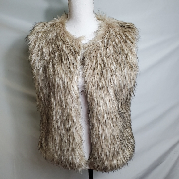 Mixit Faux Fur Lined Sleeveless Vest  Sz S… - Picture 3 of 8